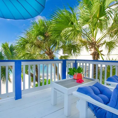 Petite Mouette - Oceanfront Beach Cottage
